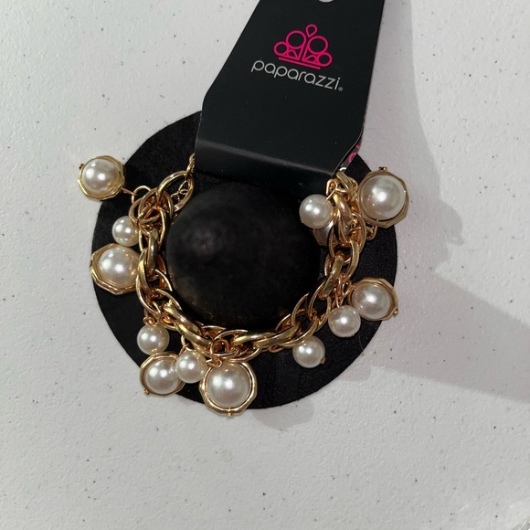NWT Paparazzi Gold & Pearl Beaded Bundle of 3 Jewelry Set - Picture 3 of 7